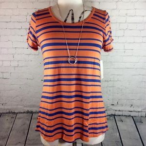 Lularoe Classic T xs nwt hi lo